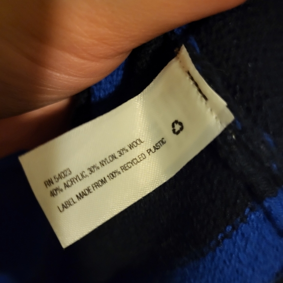 Gap cowl neck striped sweater, women's size large. NWOT. - Picture 6 of 9